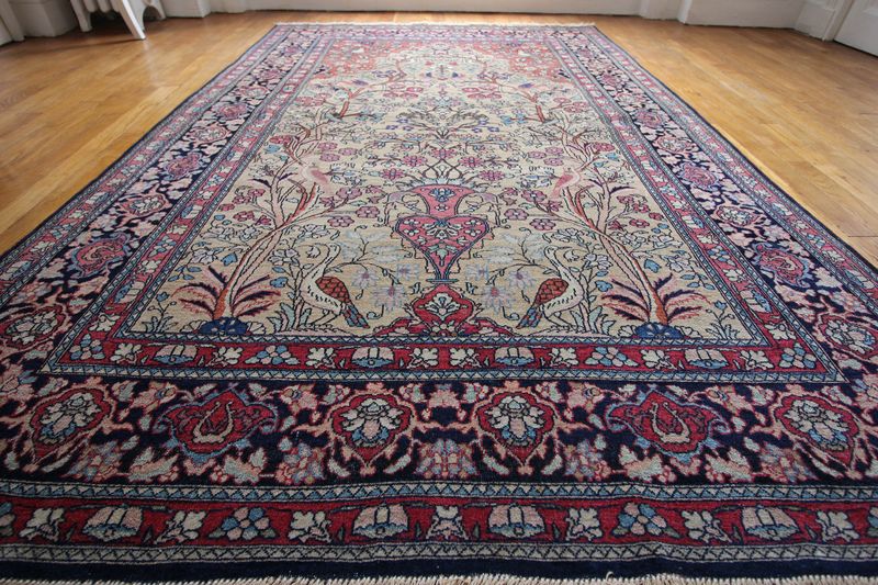 Quels sont les outils pour réaliser un tapis d'orient de nos jours ? - Le  Laboratoire du Tapis - Restauration de tapis à Paris