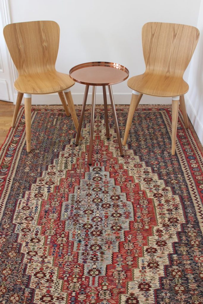 Le laboratoire du tapis, spécialiste du nettoyage de tapis en Île-de-France 8 Kilim Seneh.