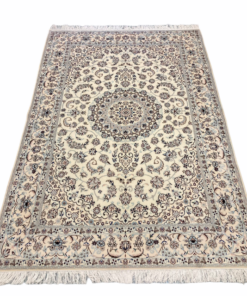 Naïn 6la laine et soie crème