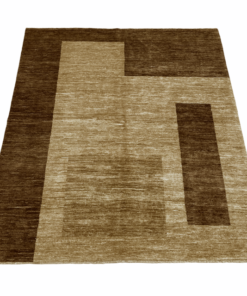 Tapis moderne (vendu)