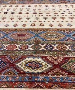 Tapis moderne khoy noué main 9 IMG 4346