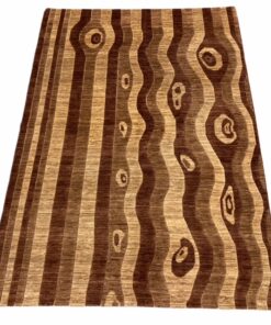 Tapis moderne (vendu)